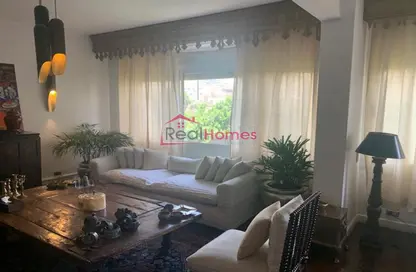 Apartment - 2 Bedrooms - 2 Bathrooms for rent in Mohamed Maraashly St. - Zamalek - Cairo