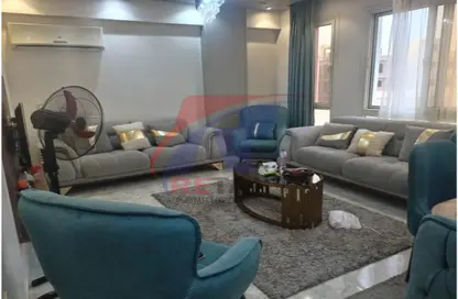 Apartment - 3 Bedrooms - 2 Bathrooms for rent in Al Gezira St. - South Investors Area - New Cairo City - Cairo