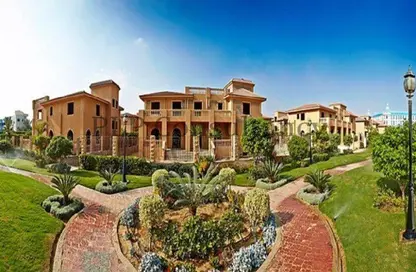 Villa - 7 Bedrooms - 7 Bathrooms for sale in Maxim - The 1st Settlement - New Cairo City - Cairo