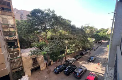 Office Space - Studio - 3 Bathrooms for rent in Mohamed Mazhar St. - Zamalek - Cairo