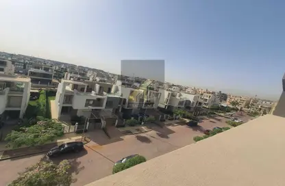 Penthouse - 3 Bedrooms - 3 Bathrooms for sale in Moon Residences - Fifth Square - The 5th Settlement - New Cairo City - Cairo