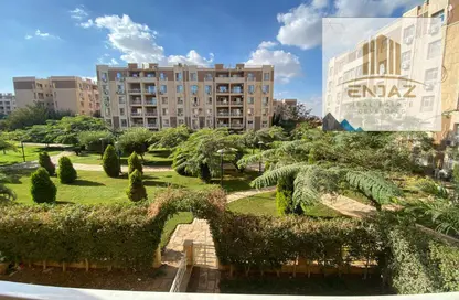 Apartment - 2 Bedrooms - 2 Bathrooms for sale in Madinaty - Cairo