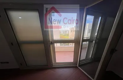 Apartment - 3 Bedrooms - 2 Bathrooms for rent in Street 28 - District 4 - The 5th Settlement - New Cairo City - Cairo