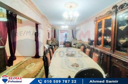 Apartment - 3 Bedrooms - 1 Bathroom for sale in Fathia Baheeg St. - Fleming - Hay Sharq - Alexandria