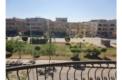 Apartment - 3 Bedrooms - 2 Bathrooms for sale in Omar Khorshid St. - El Banafseg 10 - El Banafseg - New Cairo City - Cairo