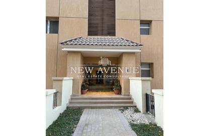 Apartment - 2 Bedrooms - 1 Bathroom for sale in Sarai - Mostakbal City Compounds - Mostakbal City - Future City - Cairo