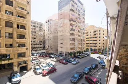 Apartment - 2 Bedrooms - 1 Bathroom for sale in Smouha - Hay Sharq - Alexandria