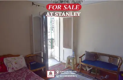 Apartment - 3 Bedrooms - 1 Bathroom for sale in Stanley - Hay Sharq - Alexandria