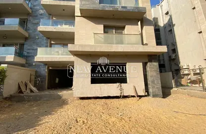 Apartment - 3 Bedrooms - 3 Bathrooms for sale in Galleria Moon Valley - South Investors Area - New Cairo City - Cairo