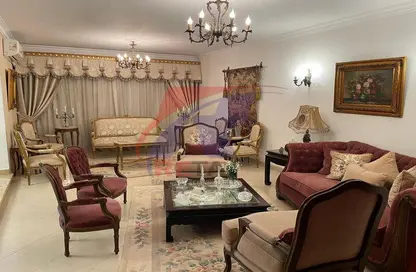 Apartment - 3 Bedrooms - 2 Bathrooms for sale in Mohammed Al Mokaled St. - 8th Zone - Nasr City - Cairo