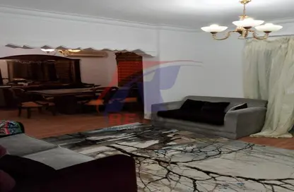 Apartment - 2 Bedrooms - 1 Bathroom for rent in Mohamed Mandour St. - 1st Zone - Nasr City - Cairo