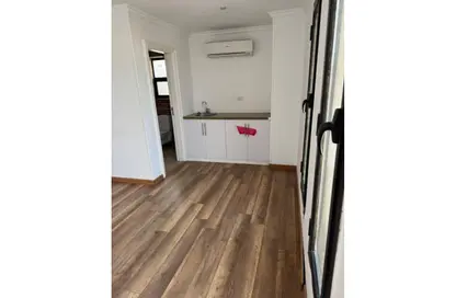 Roof - 1 Bathroom for rent in Westown - Sheikh Zayed Compounds - Sheikh Zayed City - Giza