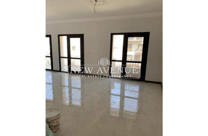 Apartment - 3 Bedrooms - 3 Bathrooms for sale in Eastown - 5th Settlement Compounds - The 5th Settlement - New Cairo City - Cairo