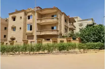 Duplex - 5 Bedrooms - 2 Bathrooms for rent in Al Narges 2 - Al Narges - New Cairo City - Cairo