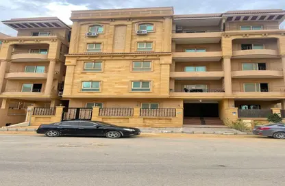 Apartment - 3 Bedrooms - 2 Bathrooms for sale in South Lotus - El Lotus - New Cairo City - Cairo