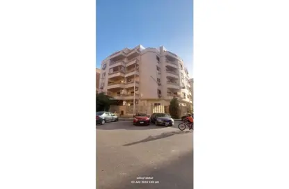 Apartment - 3 Bedrooms - 2 Bathrooms for sale in El Banafseg Apartment Buildings - El Banafseg - New Cairo City - Cairo