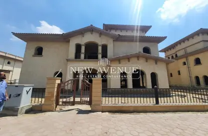 Villa - 4 Bedrooms - 5 Bathrooms for sale in Om Kalthoum St. - Rehab City Third Phase - Al Rehab - New Cairo City - Cairo