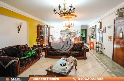 Apartment - 3 Bedrooms - 1 Bathroom for sale in Assiut St. - Ibrahimia - Hay Wasat - Alexandria