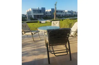 Half Floor - 3 Bedrooms - 3 Bathrooms for sale in La vista Ras El Hikma - Ras Al Hekma - North Coast