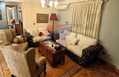 Apartment - 3 Bedrooms - 3 Bathrooms for rent in Hafez Ibrahim St. - 6th Zone - Nasr City - Cairo