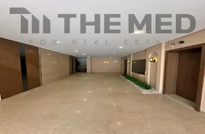 Penthouse - 3 Bedrooms - 3 Bathrooms for sale in Village West - Sheikh Zayed Compounds - Sheikh Zayed City - Giza