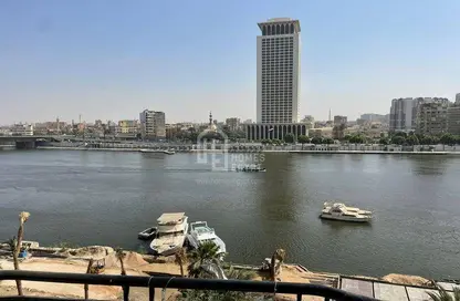 Office Space - Studio - 3 Bathrooms for rent in El Gezirah St. - Zamalek - Cairo