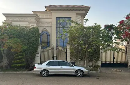 Villa - 4 Bedrooms - 4 Bathrooms for sale in Royal City - Sheikh Zayed Compounds - Sheikh Zayed City - Giza