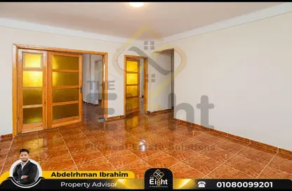 Apartment - 3 Bedrooms - 2 Bathrooms for rent in Tout Ankh Amoun St. - Smouha - Hay Sharq - Alexandria