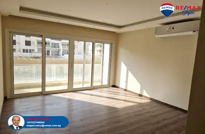 Apartment - 3 Bedrooms - 2 Bathrooms for rent in Mountain View iCity - 5th Settlement Compounds - The 5th Settlement - New Cairo City - Cairo