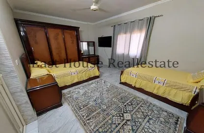 Apartment - 3 Bedrooms - 2 Bathrooms for rent in North Lotus - El Lotus - New Cairo City - Cairo