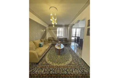 Apartment - 3 Bedrooms - 2 Bathrooms for sale in Al Mahatta  St. - Giza District - Ganoub El Giza - Giza