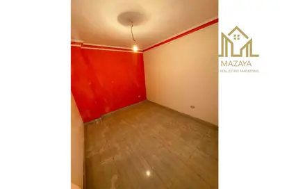 Apartment - 3 Bedrooms - 2 Bathrooms for sale in Taha Yassin St. - Al Hadaba Al Wosta - Mokattam - Cairo