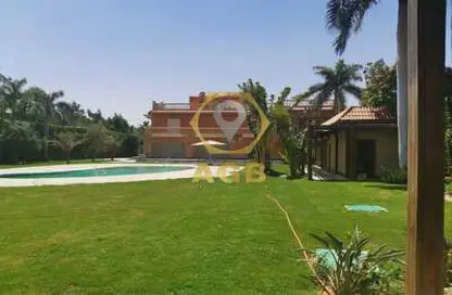 Palace for sale in Loaloat Al Shorouk - 3rd District West - Shorouk City - Cairo