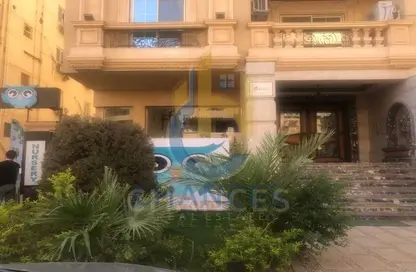 Apartment - 2 Bedrooms - 1 Bathroom for sale in 10th Sector - Zahraa El Maadi - Hay El Maadi - Cairo