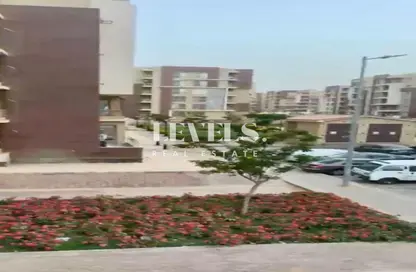 Apartment - 3 Bedrooms - 2 Bathrooms for sale in El Koronfel - The 5th Settlement - New Cairo City - Cairo