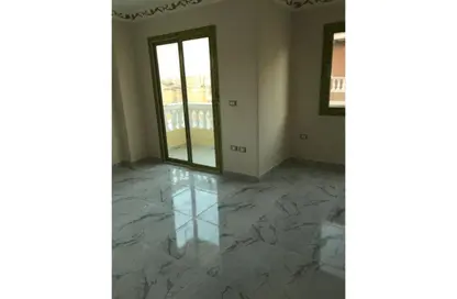 Duplex - 4 Bedrooms - 3 Bathrooms for rent in 11th District - 6 October City - Giza