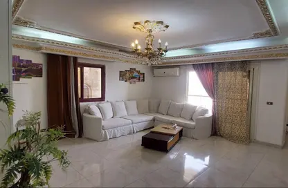 Apartment - 3 Bedrooms - 2 Bathrooms for rent in Street 198 - Degla - Hay El Maadi - Cairo