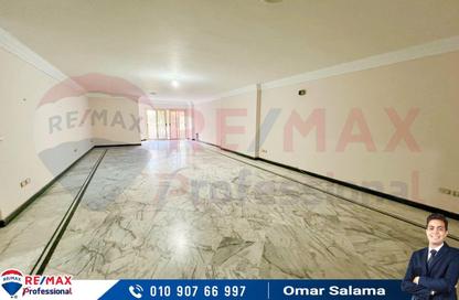 Apartment - 3 Bedrooms - 3 Bathrooms for rent in Mostafa Abou Heif St. - Saba Basha - Hay Sharq - Alexandria