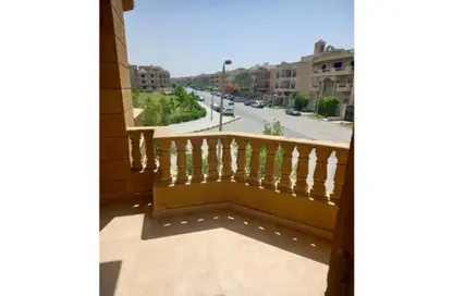 Apartment - 3 Bedrooms - 2 Bathrooms for rent in Ganoob El Acadimia - New Cairo City - Cairo