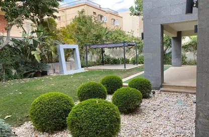 Villa - 4 Bedrooms - 2 Bathrooms for sale in Loaloat Al Shorouk - 3rd District West - Shorouk City - Cairo