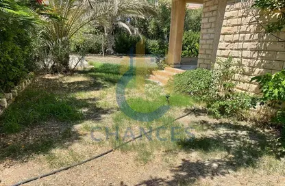 فيلا - 5 غرف نوم - 4 حمامات للبيع في طريق الأسكندرية - مرسى مطروح - الدخيلة - حي العجمي - الاسكندرية