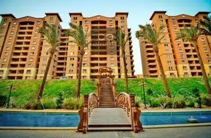 Apartment - 3 Bedrooms - 3 Bathrooms for sale in Tijan - Zahraa El Maadi - Hay El Maadi - Cairo