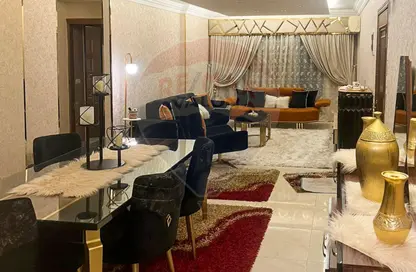 Apartment - 3 Bedrooms - 3 Bathrooms for sale in Ahmed Shawky St. - Roushdy - Hay Sharq - Alexandria