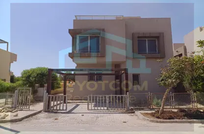 Villa - 5 Bedrooms - 5 Bathrooms for sale in Palm Hills Golf Extension - Al Wahat Road - 6 October City - Giza