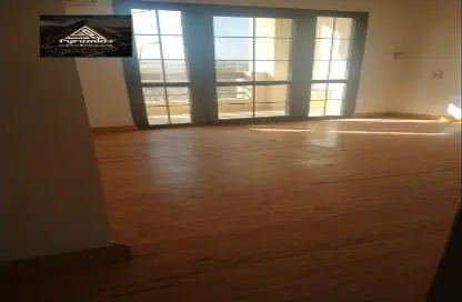 Apartment - 3 Bedrooms - 3 Bathrooms for rent in Zayed 2000 - 4th District - Sheikh Zayed City - Giza