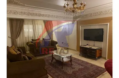 Apartment - 3 Bedrooms - 2 Bathrooms for rent in Abbas Al Akkad St. - 1st Zone - Nasr City - Cairo