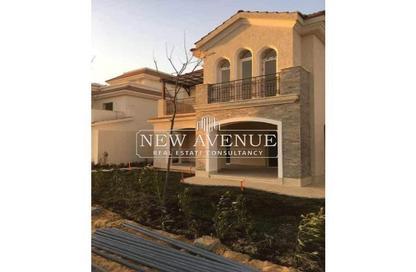 Villa - 3 Bedrooms - 3 Bathrooms for sale in Sarai - Mostakbal City Compounds - Mostakbal City - Future City - Cairo