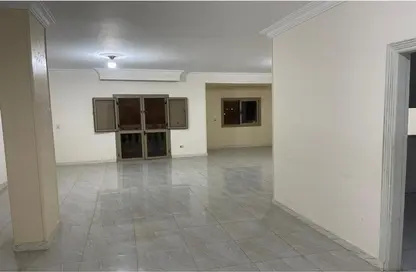 Apartment - 4 Bedrooms - 2 Bathrooms for rent in Beverly Hills - Sheikh Zayed Compounds - Sheikh Zayed City - Giza