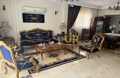 Apartment - 3 Bedrooms - 2 Bathrooms for sale in Al Narges 3 - Al Narges - New Cairo City - Cairo