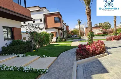 Villa - 4 Bedrooms - 4 Bathrooms for sale in Azzar 2 - 5th Settlement Compounds - The 5th Settlement - New Cairo City - Cairo